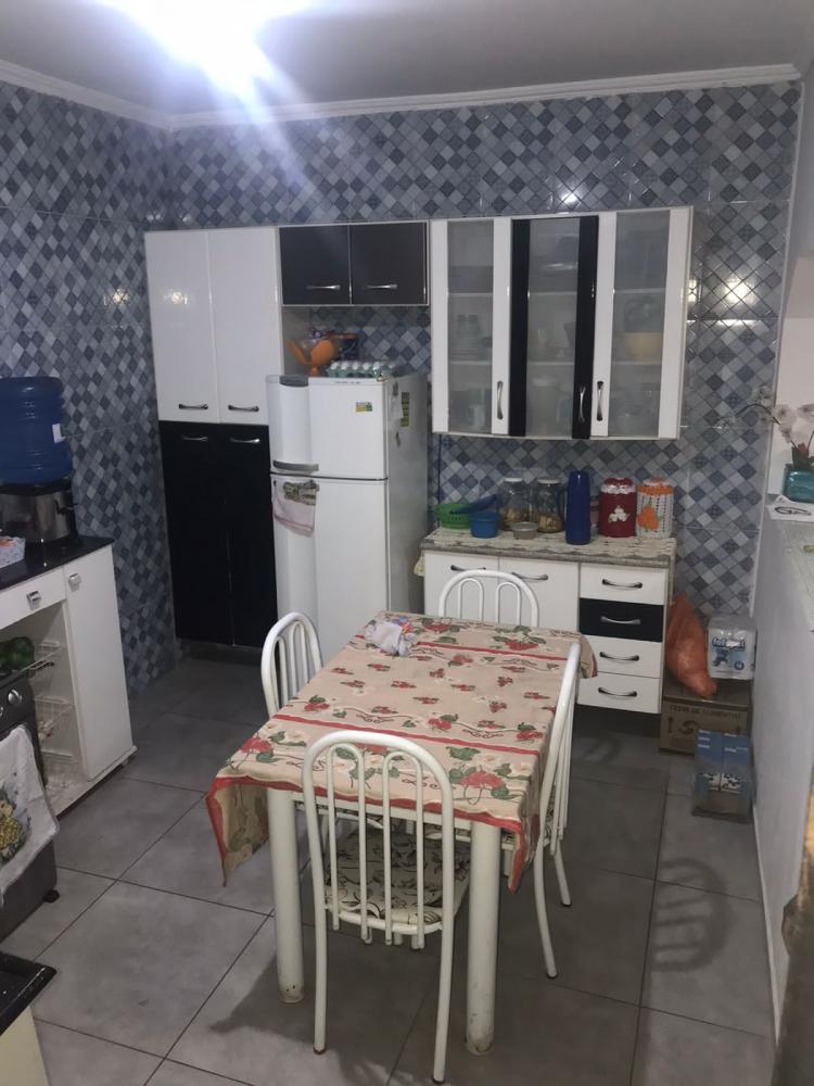 Casa à venda com 4 quartos, 100m² - Foto 13