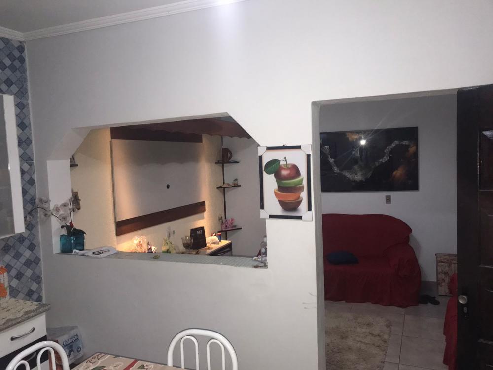 Casa à venda com 4 quartos, 100m² - Foto 4