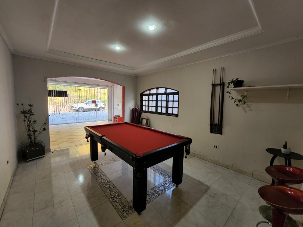 Casa à venda com 4 quartos, 260m² - Foto 55