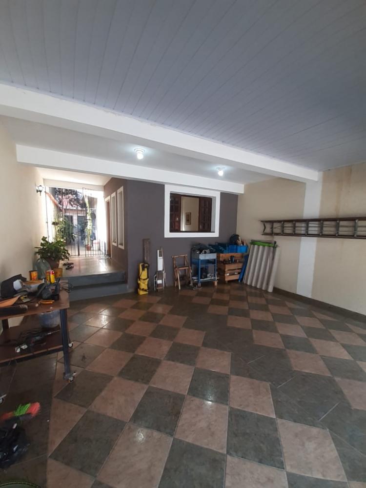 Casa à venda com 3 quartos, 250m² - Foto 4