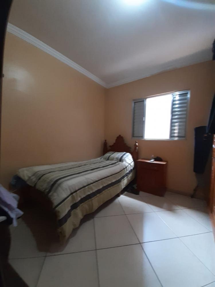 Casa à venda com 3 quartos, 250m² - Foto 30