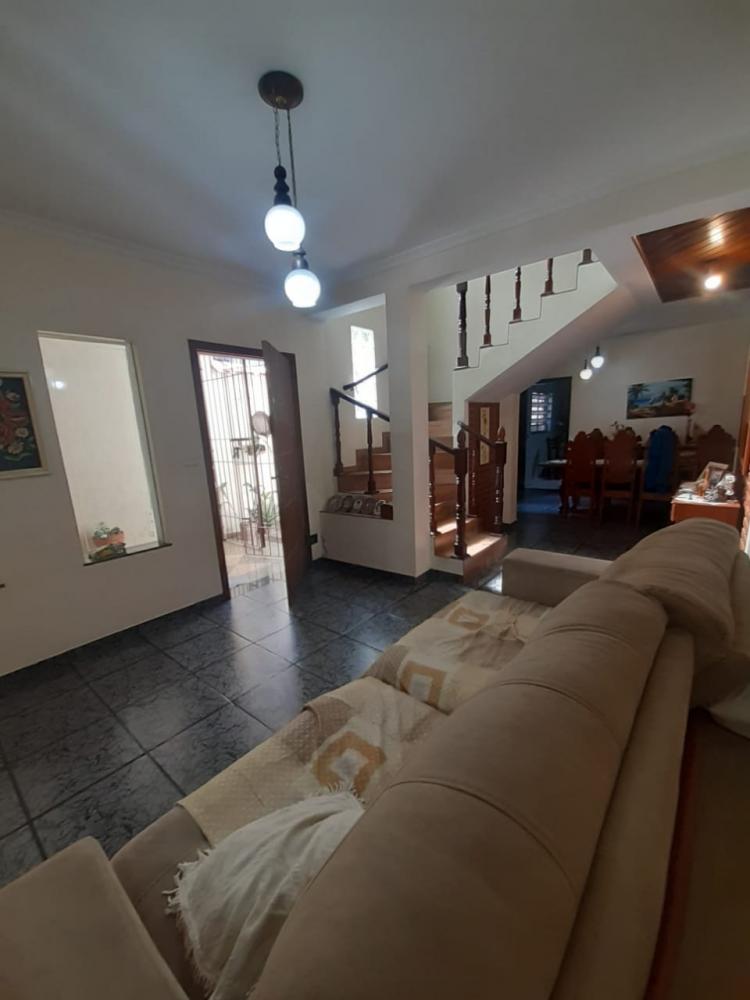 Casa à venda com 3 quartos, 250m² - Foto 12