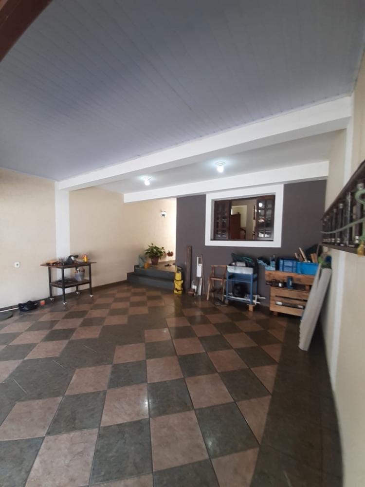 Casa à venda com 3 quartos, 250m² - Foto 5