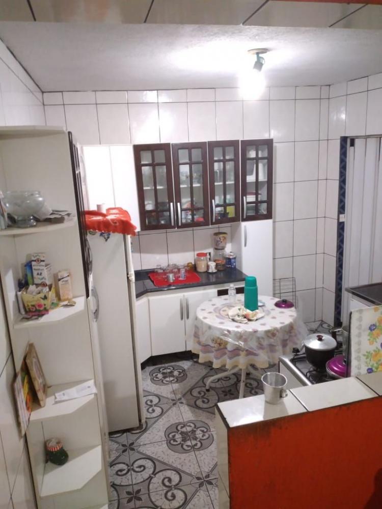 Casa à venda com 4 quartos, 60m² - Foto 10