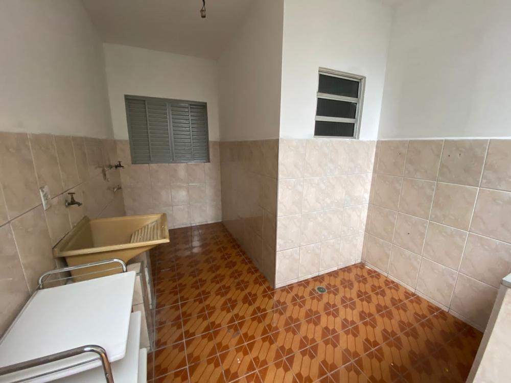 Casa à venda com 3 quartos, 275m² - Foto 4