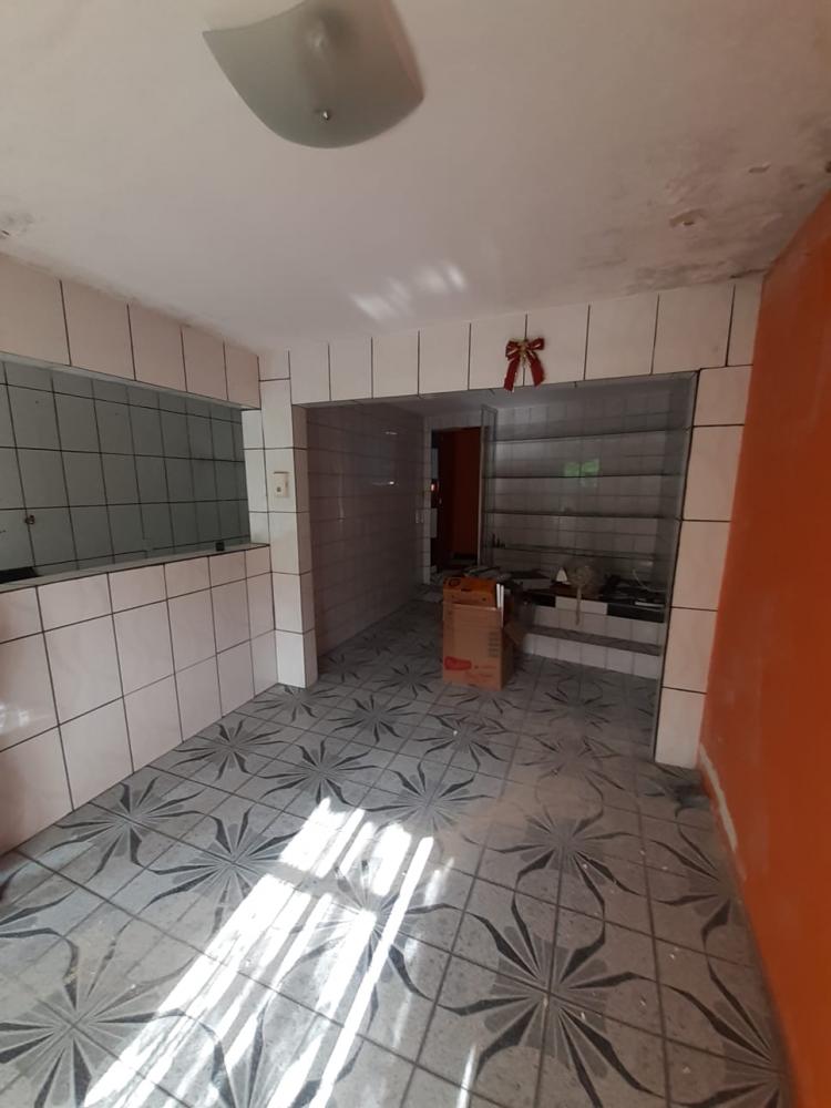 Casa à venda com 4 quartos, 244m² - Foto 10