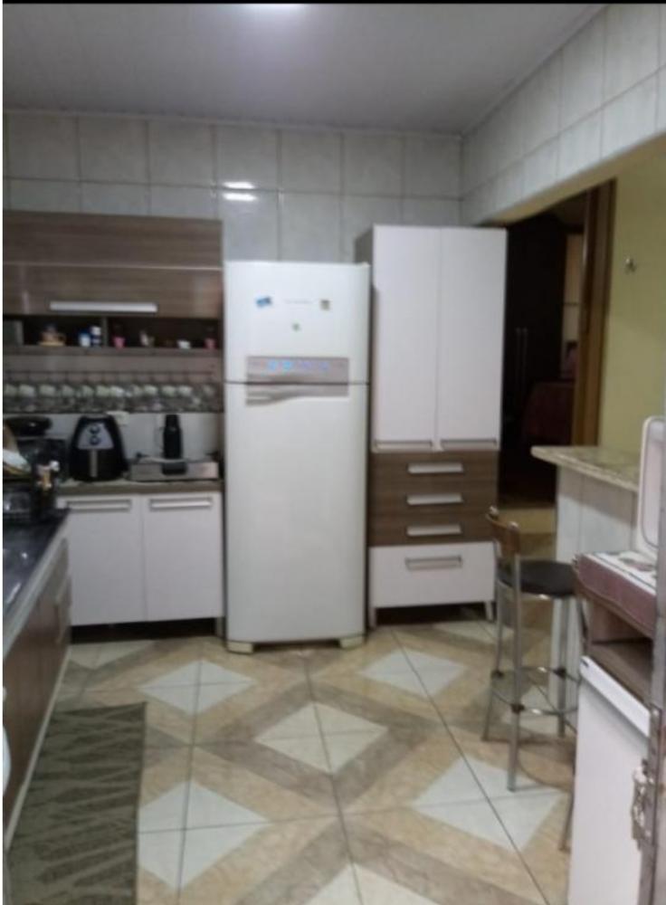 Casa à venda com 3 quartos, 250m² - Foto 23