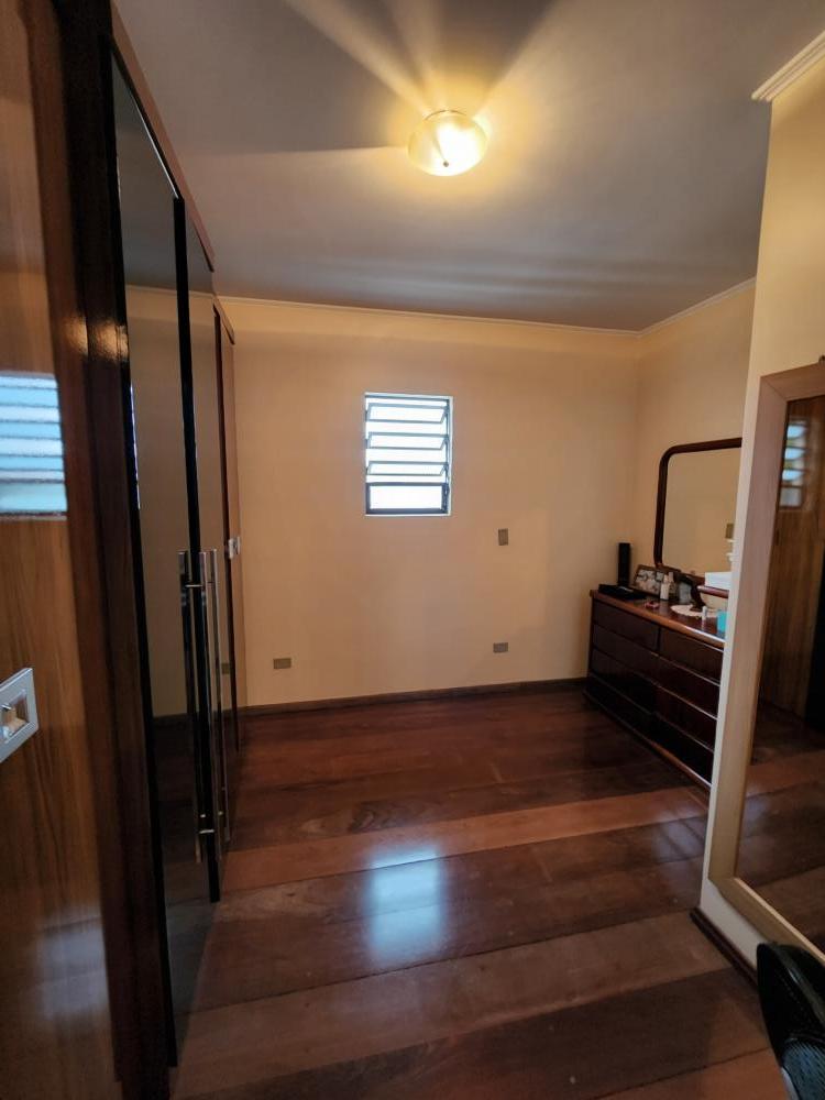 Casa à venda com 4 quartos, 300m² - Foto 7