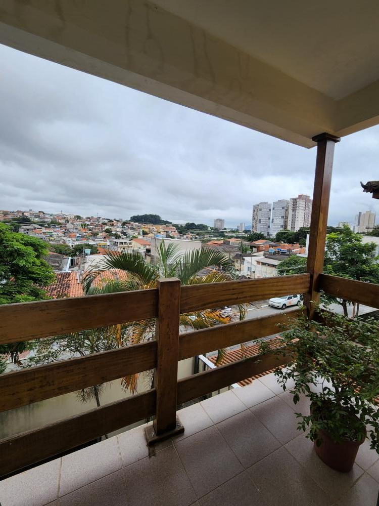 Casa à venda com 4 quartos, 300m² - Foto 37