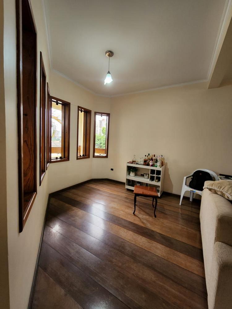 Casa à venda com 4 quartos, 300m² - Foto 16