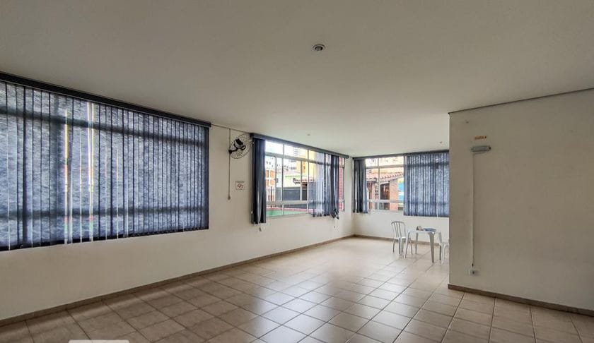 Apartamento à venda com 2 quartos, 46m² - Foto 3