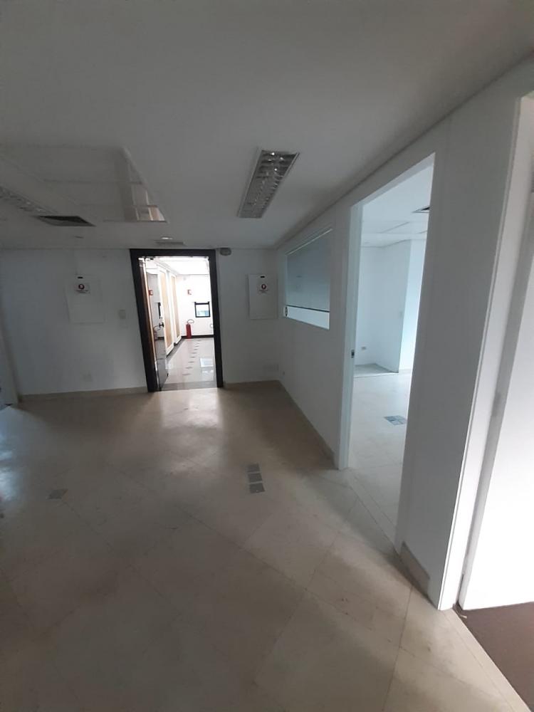 Imóvel Comercial Padrão à venda, 1080m² - Foto 9