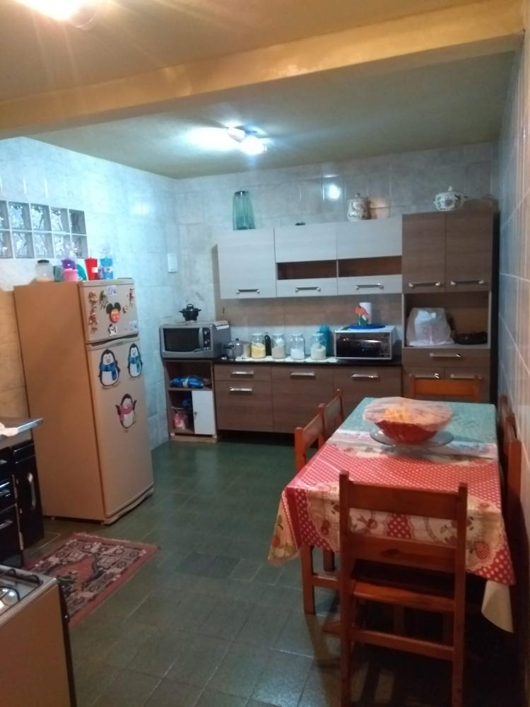 Casa à venda com 5 quartos, 120m² - Foto 25