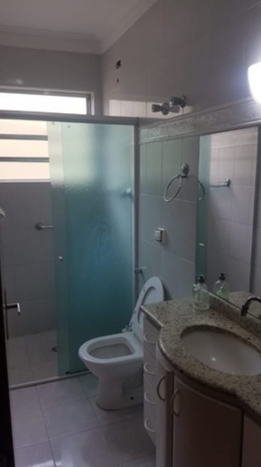 Casa à venda com 2 quartos, 300m² - Foto 3