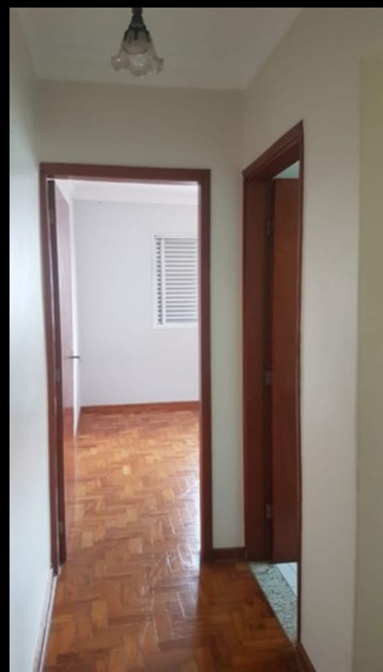 Casa à venda com 2 quartos, 300m² - Foto 12