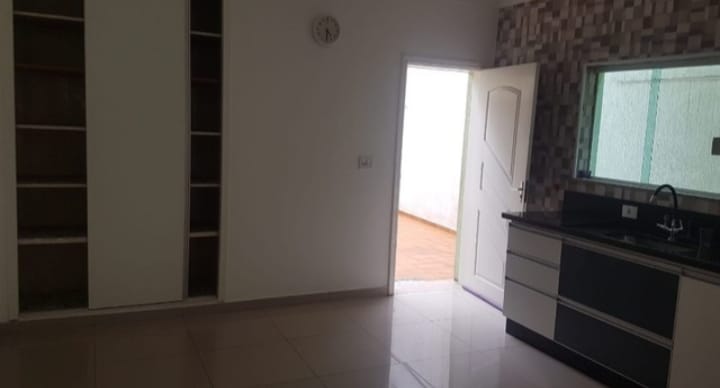 Casa à venda com 2 quartos, 300m² - Foto 7