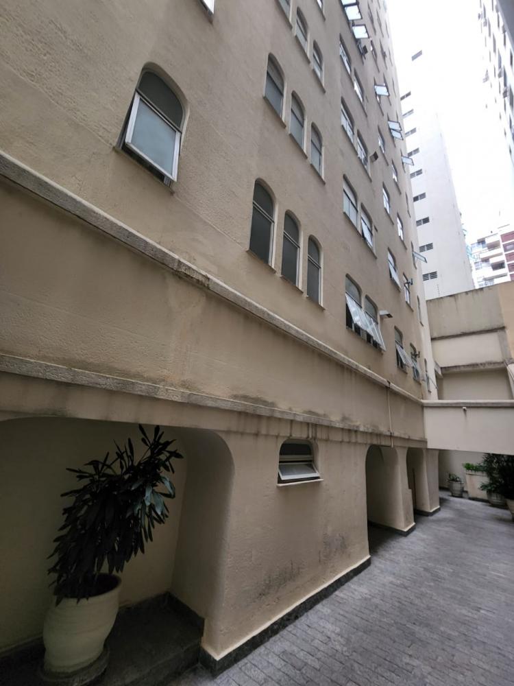 Apartamento à venda com 3 quartos, 230m² - Foto 33