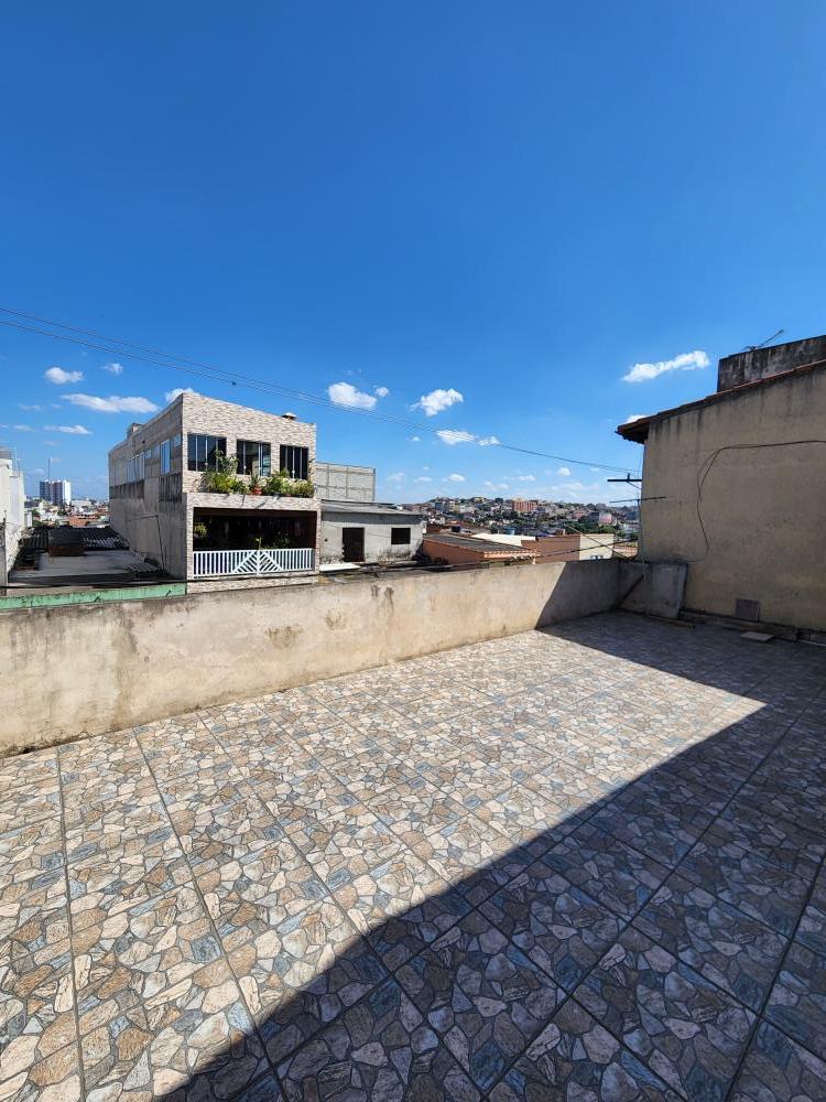 Casa à venda com 6 quartos, 250m² - Foto 53