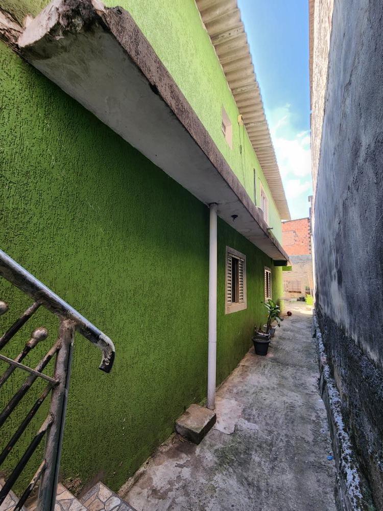 Casa à venda com 6 quartos, 250m² - Foto 29