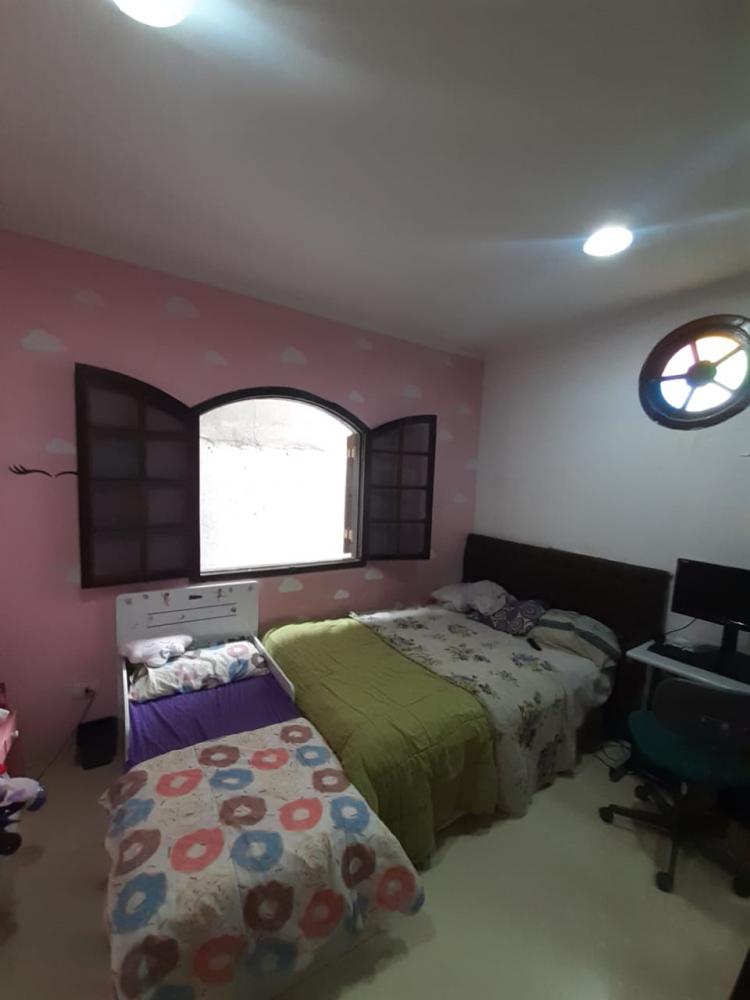 Casa à venda com 3 quartos, 280m² - Foto 13