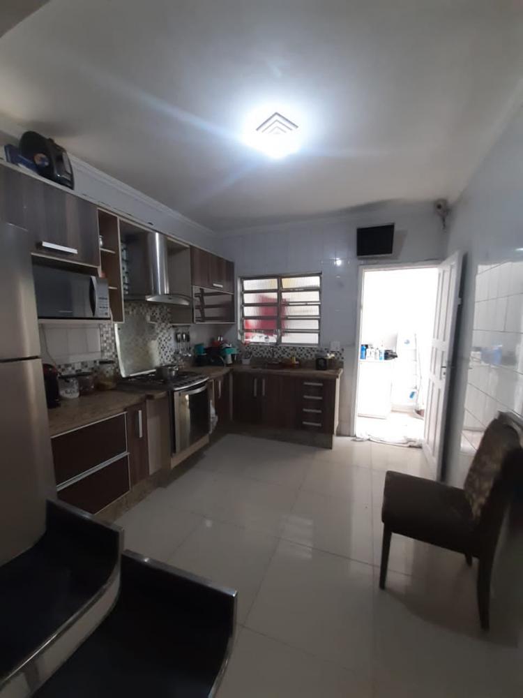 Casa à venda com 3 quartos, 280m² - Foto 23