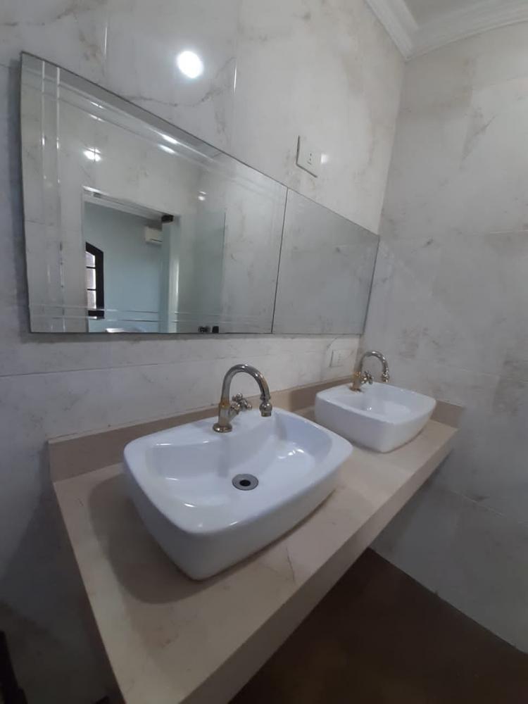 Casa à venda com 3 quartos, 280m² - Foto 18