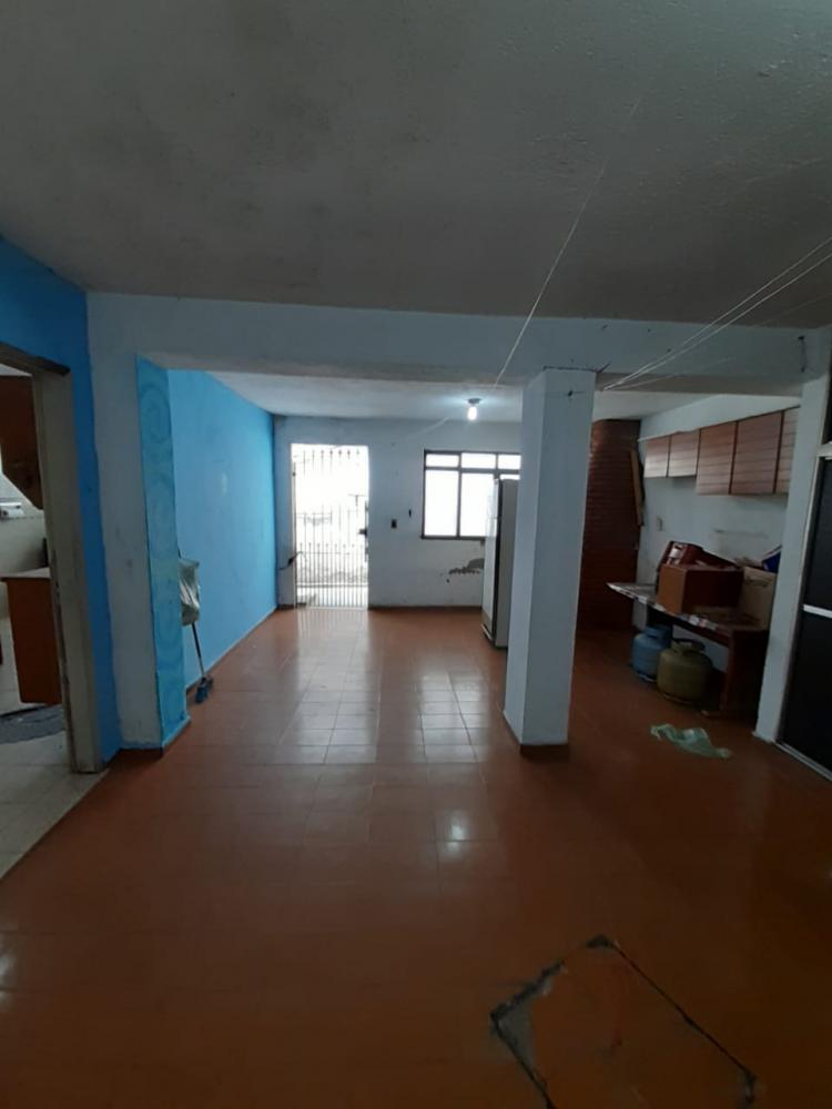 Casa à venda com 6 quartos, 300m² - Foto 10