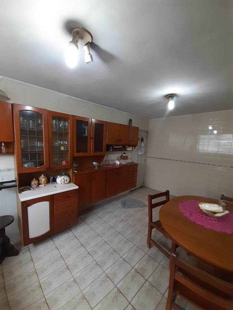 Casa à venda com 6 quartos, 300m² - Foto 12