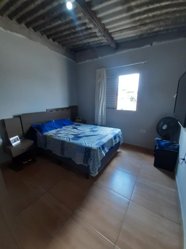 Casa à venda com 7 quartos, 300m² - Foto 31