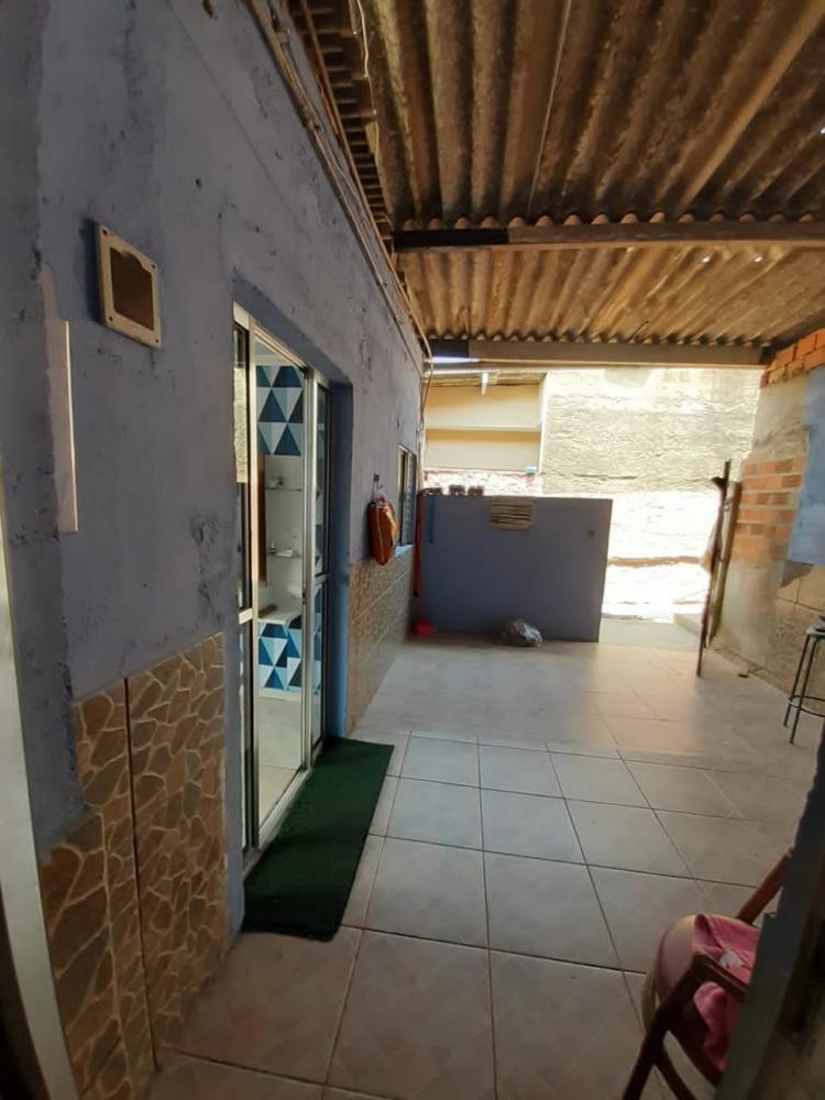 Casa à venda com 7 quartos, 300m² - Foto 19