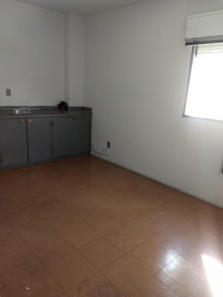 Imóvel Comercial Padrão à venda e aluguel, 83m² - Foto 19