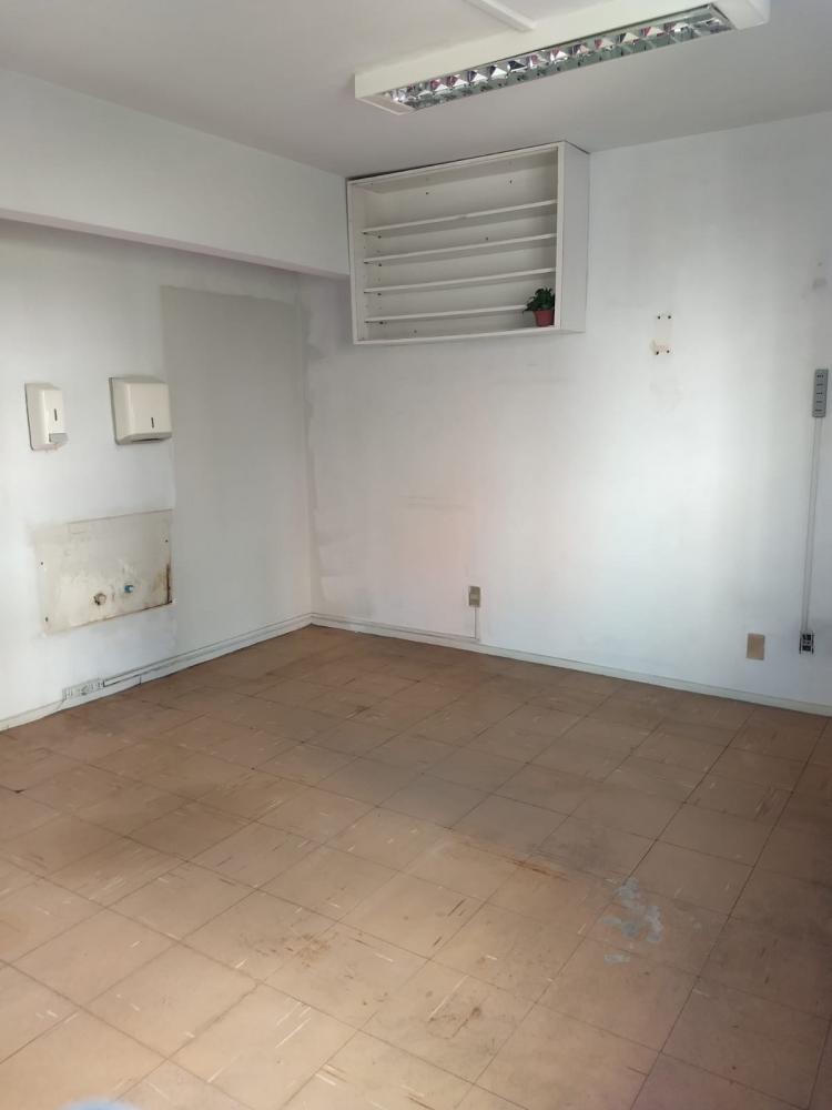 Imóvel Comercial Padrão à venda e aluguel, 83m² - Foto 15