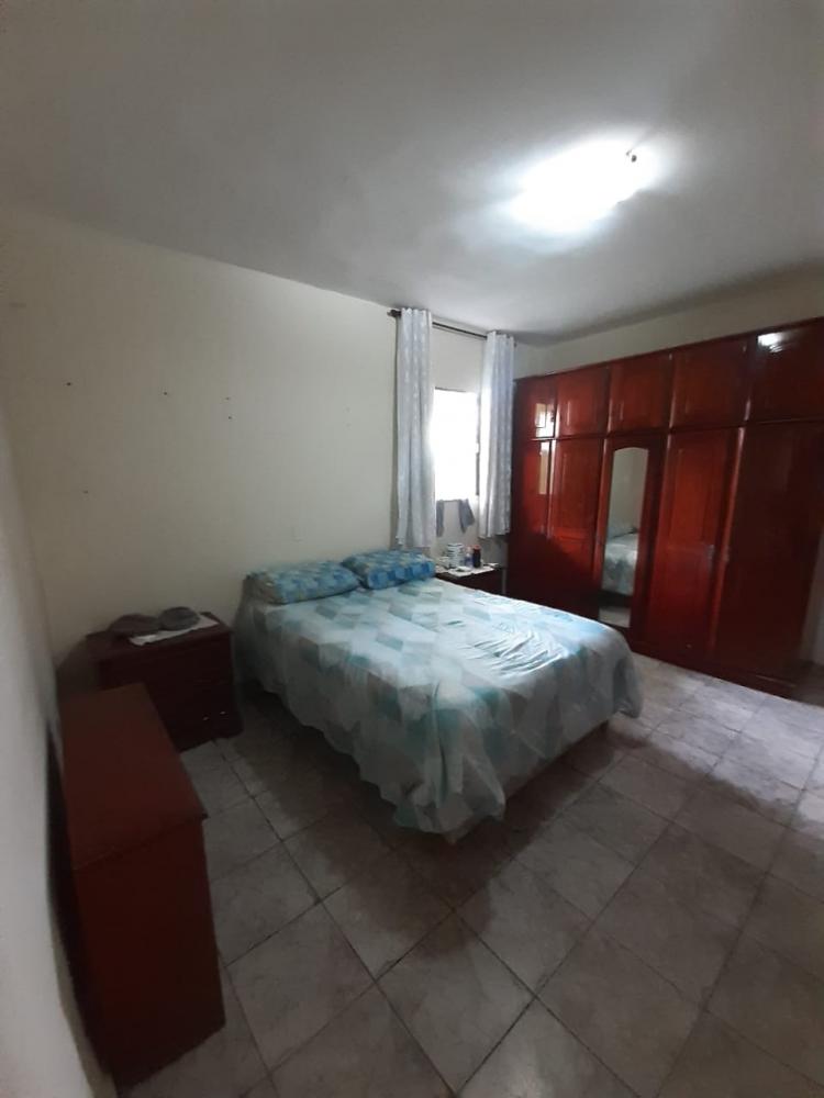 Casa à venda com 5 quartos, 150m² - Foto 16