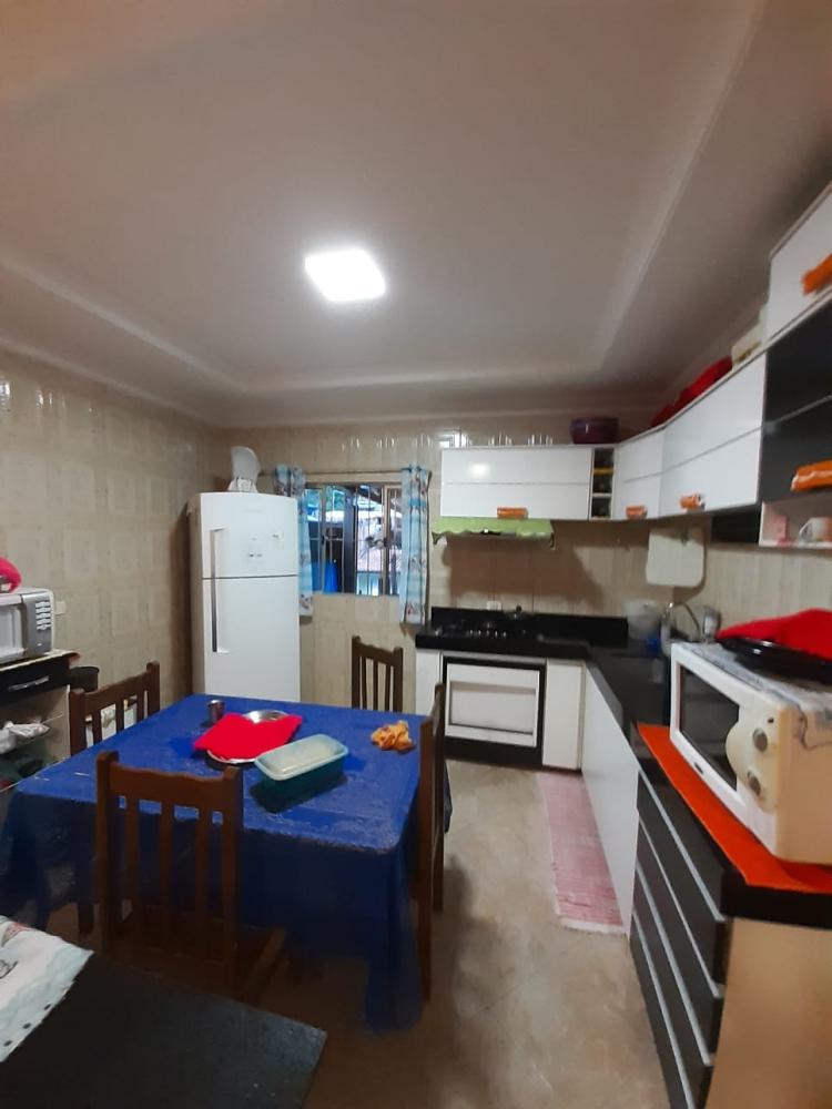 Casa à venda com 4 quartos, 60m² - Foto 14