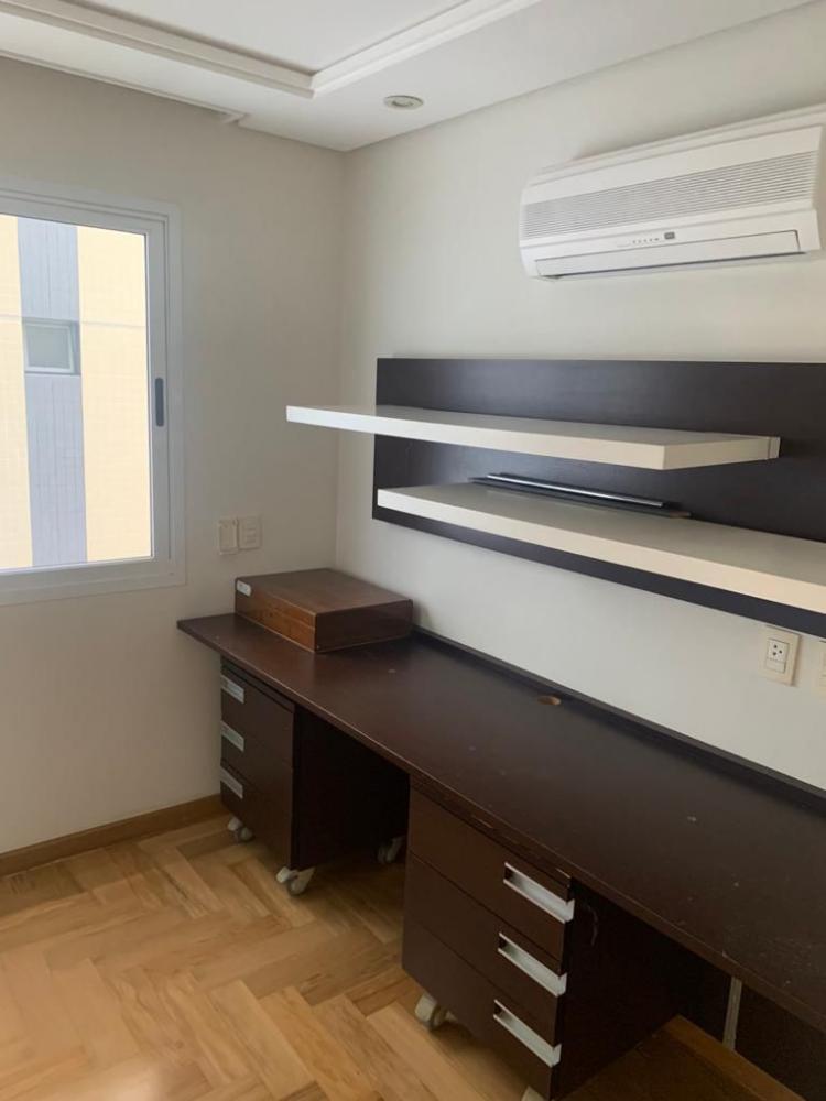 Apartamento à venda com 7 quartos, 390m² - Foto 13