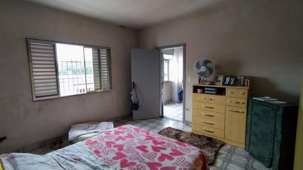 Casa à venda com 6 quartos, 250m² - Foto 18