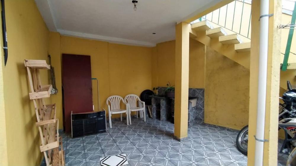 Casa à venda com 6 quartos, 250m² - Foto 32