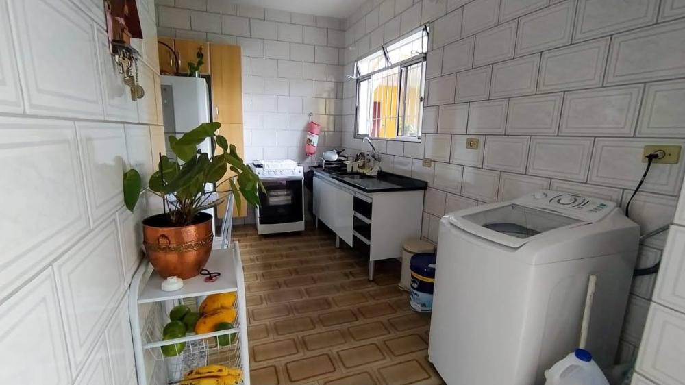 Casa à venda com 6 quartos, 250m² - Foto 21