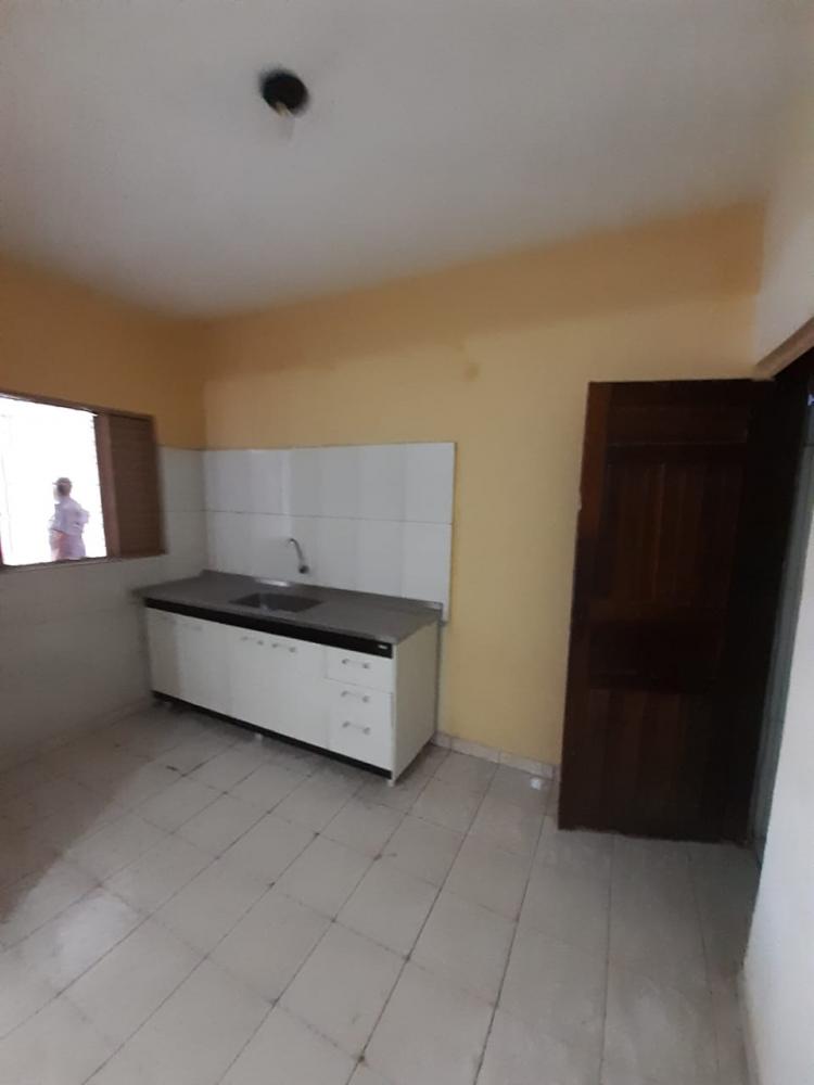 Casa à venda com 4 quartos, 131m² - Foto 22