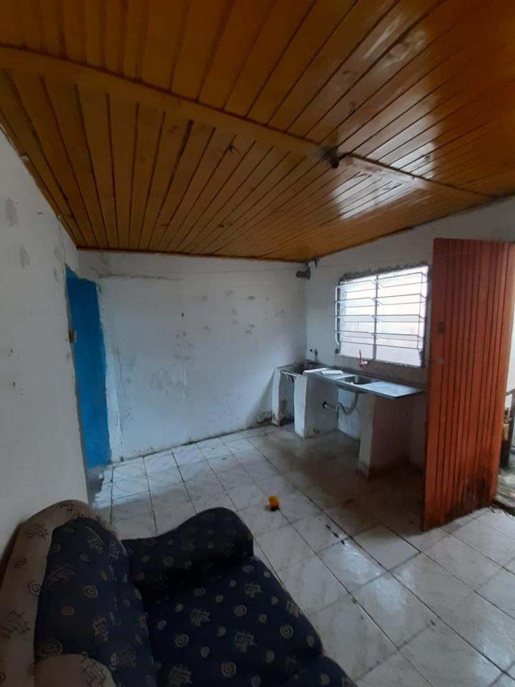 Casa à venda com 7 quartos, 250m² - Foto 5