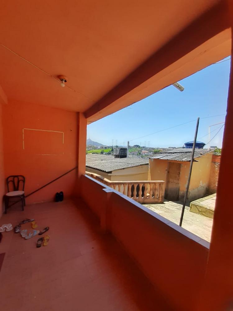 Terreno à venda com 3 quartos, 250m² - Foto 14