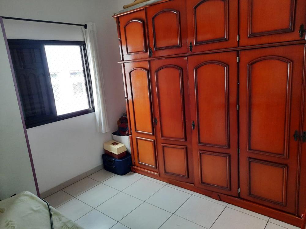 Apartamento à venda com 3 quartos, 13998m² - Foto 5
