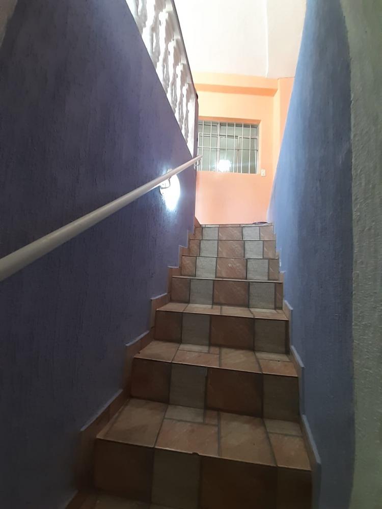 Casa à venda com 3 quartos, 239m² - Foto 26