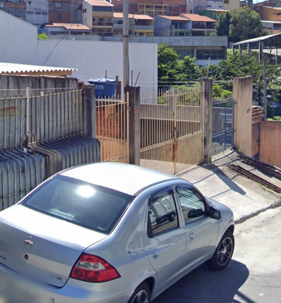 Casa à venda com 1 quarto, 100m² - Foto 4