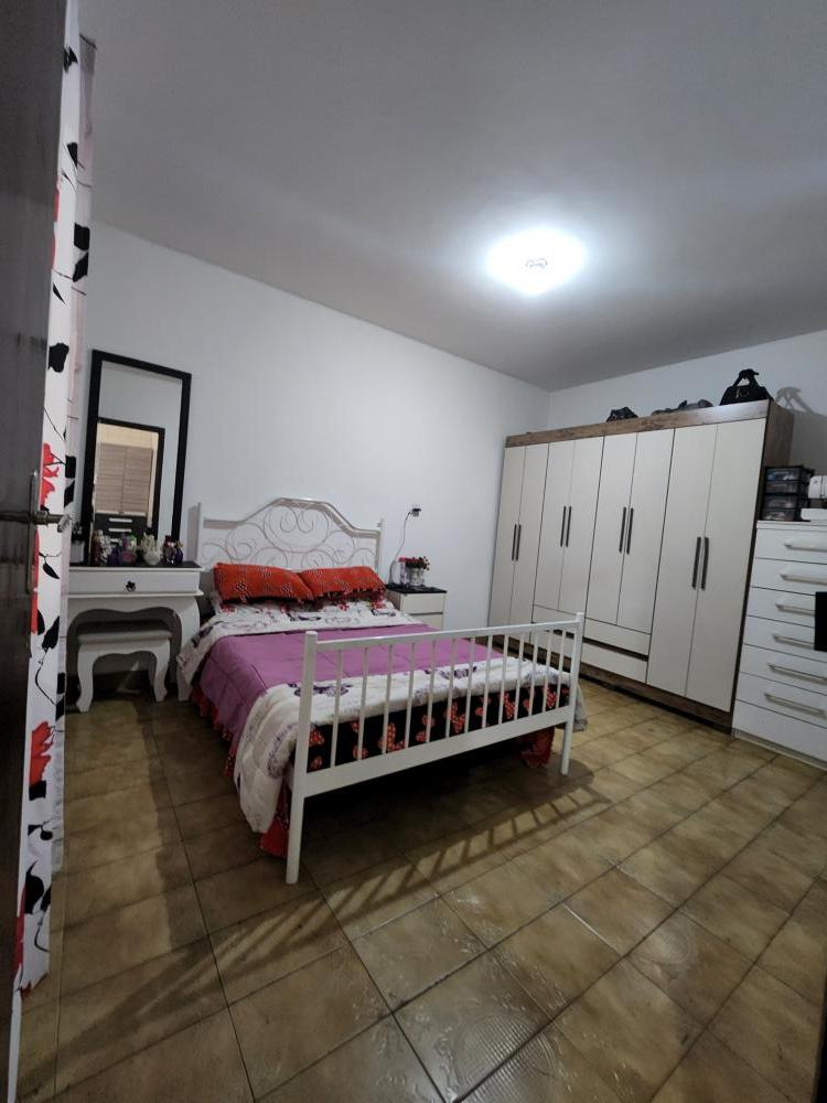 Casa à venda com 8 quartos, 377m² - Foto 24