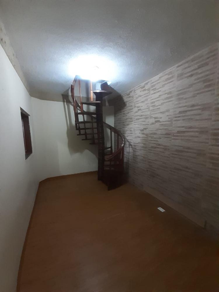 Casa à venda com 7 quartos, 262m² - Foto 18