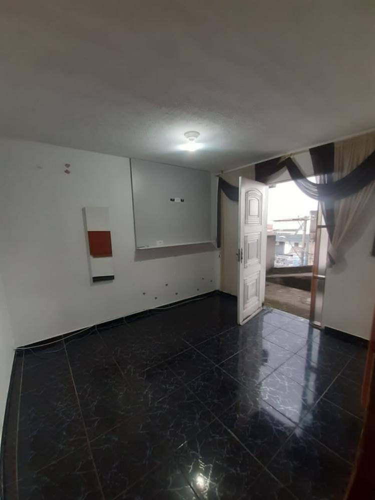 Casa à venda com 7 quartos, 262m² - Foto 46