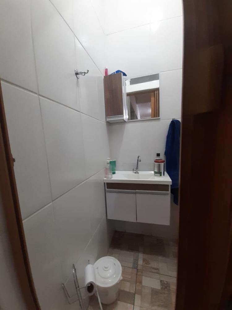 Casa à venda com 8 quartos, 250m² - Foto 26