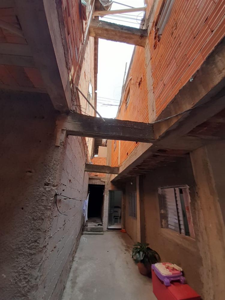 Casa à venda com 10 quartos, 240m² - Foto 30