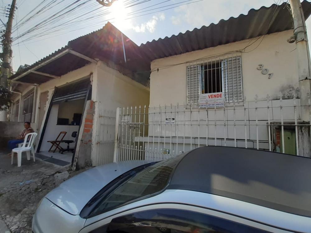 Casa à venda com 6 quartos, 250m² - Foto 9